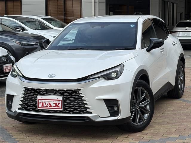 2024 Lexus LBX HUD Sedan for sale, Japanese used car export | GULJI TRADERS