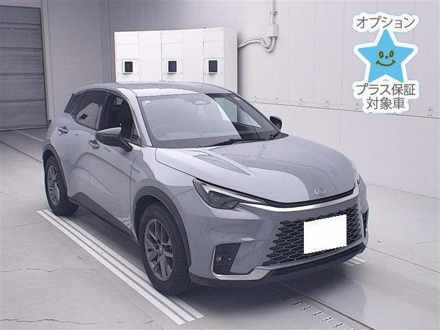 2024 Lexus LBX - photo 1 2024 Lexus LBX Sedan for sale, Japanese used car export - photo 1 of 12 | GULJI TRADERS