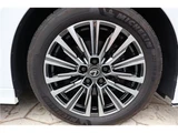 2024 Lexus LM 500h 4WD Sedan for sale, Japanese used car export - photo 11 of 80 | GULJI TRADERS