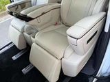2024 Lexus LM LM500h ver Sedan for sale, Japanese used car export - photo 31 of 42 | GULJI TRADERS