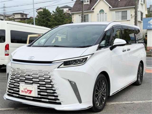 2024 Lexus LM LM500H - photo 1 2024 Lexus LM LM500H Sedan for sale, Japanese used car export - photo 1 of 50 | GULJI TRADERS
