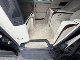 2024 Lexus LM 500h Sedan for sale, Japanese used car export - photo 15 of 24 | GULJI TRADERS