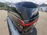 2025 Lexus LM LM500h Sedan for sale, Japanese used car export - photo 21 of 78 | GULJI TRADERS