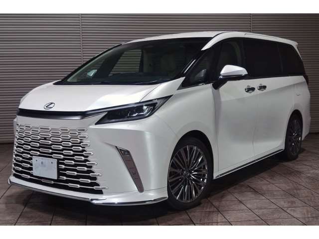 2025 Lexus LM LM500h Sedan for sale, Japanese used car export - photo 1 of 21 | GULJI TRADERS