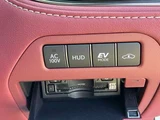 2025 Lexus LS 500h 4WD Sedan for sale, Japanese used car export - photo 26 of 59 | GULJI TRADERS