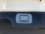 2025 Lexus LS 500h 4WD Sedan for sale, Japanese used car export - photo 32 of 59 | GULJI TRADERS