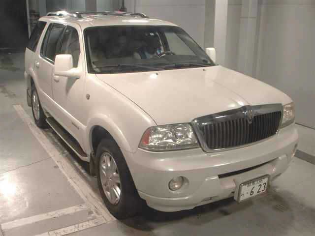 2008 Lincoln Aviator 4WD Aviator - photo 1 2008 Lincoln Aviator 4WD Aviator Pearl Sedan for sale, Japanese used car export - photo 1 of 10 | GULJI TRADERS