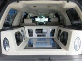 2003 Lincoln Navigator SUV for sale, Japanese used car export - photo 18 of 49 | GULJI TRADERS