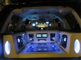 2003 Lincoln Navigator SUV for sale, Japanese used car export - photo 34 of 49 | GULJI TRADERS