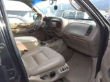 2005 Lincoln Navigator Base SUV for sale, Japanese used car export - photo 3 of 6 | GULJI TRADERS