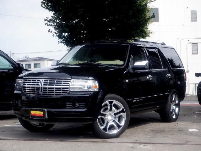 2008 Lincoln Navigator - photo 1 2008 Lincoln Navigator SUV for sale, Japanese used car export - photo 1 of 20 | GULJI TRADERS
