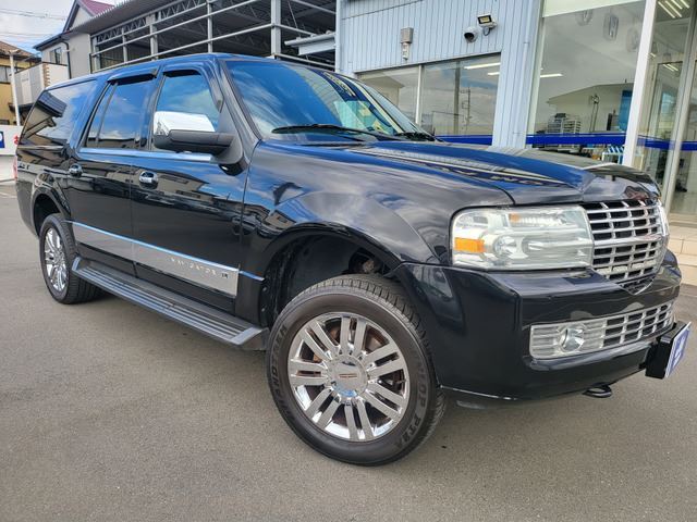2009 Lincoln Navigator SUV for sale, Japanese used car export - photo 1 of 70 | GULJI TRADERS