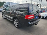 2009 Lincoln Navigator SUV for sale, Japanese used car export - photo 13 of 70 | GULJI TRADERS