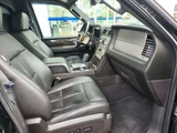 2009 Lincoln Navigator SUV for sale, Japanese used car export - photo 17 of 70 | GULJI TRADERS
