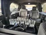 2009 Lincoln Navigator SUV for sale, Japanese used car export - photo 24 of 70 | GULJI TRADERS