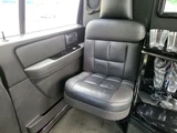 2009 Lincoln Navigator SUV for sale, Japanese used car export - photo 34 of 70 | GULJI TRADERS