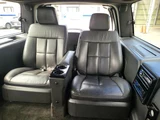 2009 Lincoln Navigator SUV for sale, Japanese used car export - photo 37 of 70 | GULJI TRADERS