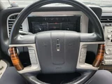2009 Lincoln Navigator SUV for sale, Japanese used car export - photo 53 of 70 | GULJI TRADERS