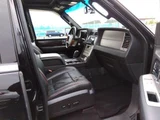 2009 Lincoln Navigator 4WD SUV for sale, Japanese used car export - photo 3 of 6 | GULJI TRADERS