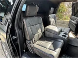 2010 Lincoln Navigator SUV for sale, Japanese used car export - photo 14 of 22 | GULJI TRADERS