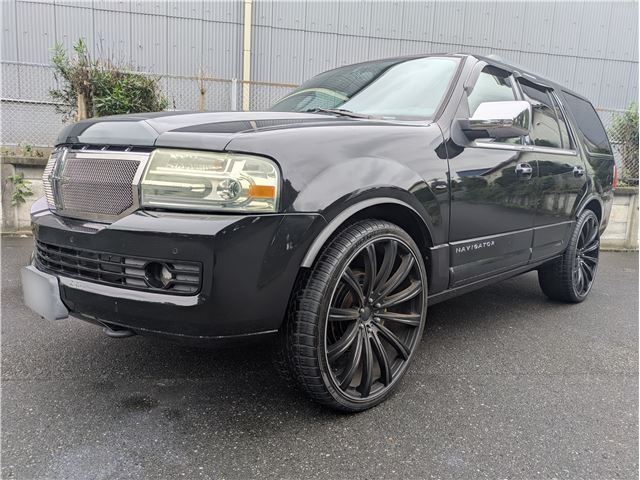 2013 Lincoln Navigator SUV for sale, Japanese used car export - photo 1 of 80 | GULJI TRADERS