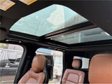 2018 Lincoln Navigator SUV for sale, Japanese used car export - photo 19 of 21 | GULJI TRADERS