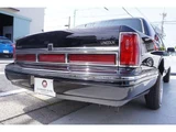 1997 Lincoln Towncar Sedan for sale, Japanese used car export - photo 13 of 71 | GULJI TRADERS