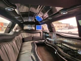 2009 Lincoln Towncar Sedan for sale, Japanese used car export - photo 3 of 24 | GULJI TRADERS