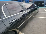 2009 Lincoln Towncar Sedan for sale, Japanese used car export - photo 22 of 24 | GULJI TRADERS
