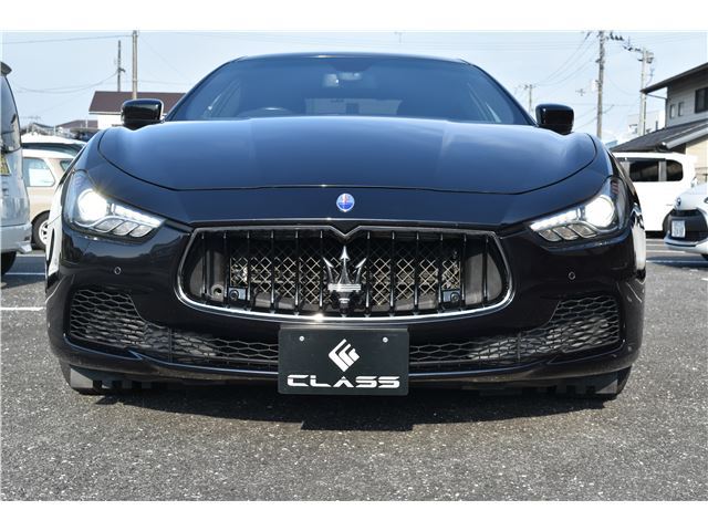 2014 Maserati Ghibli Base - photo 1 2014 Maserati Ghibli Base Sedan for sale, Japanese used car export - photo 1 of 76 | GULJI TRADERS