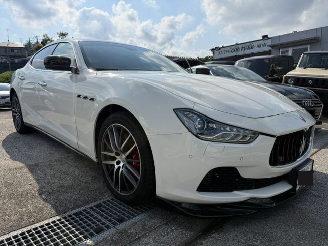 2015 Maserati Ghibli S - photo 1 2015 Maserati Ghibli S Sedan for sale, Japanese used car export - photo 1 of 22 | GULJI TRADERS