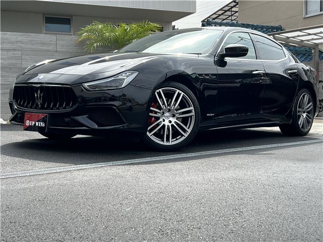 2018 Maserati Ghibli Sport - photo 1 2018 Maserati Ghibli Sport Black Sedan for sale, Japanese used car export - photo 1 of 48 | GULJI TRADERS