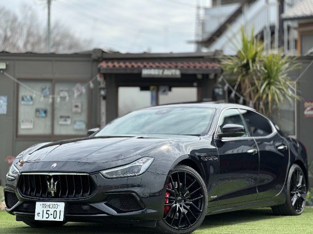 2018 Maserati Ghibli Sport - photo 1 2018 Maserati Ghibli Sport Black Sedan for sale, Japanese used car export | GULJI TRADERS