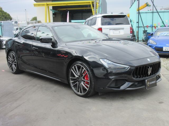 2021 Maserati Ghibli Black Sedan for sale, Japanese used car export - photo 1 of 77 | GULJI TRADERS