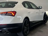 2022 Maserati Ghibli MaseratiGhibliOperabianca Other Sedan for sale, Japanese used car export - photo 55 of 64 | GULJI TRADERS