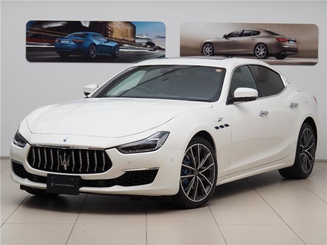 2022 Maserati Ghibli GT Hybrid White Coupe for sale, Japanese used car export | GULJI TRADERS