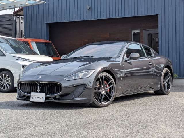 2016 Maserati Gran Turismo Sport - photo 1 2016 Maserati Gran Turismo Sport Sedan for sale, Japanese used car export - photo 1 of 49 | GULJI TRADERS