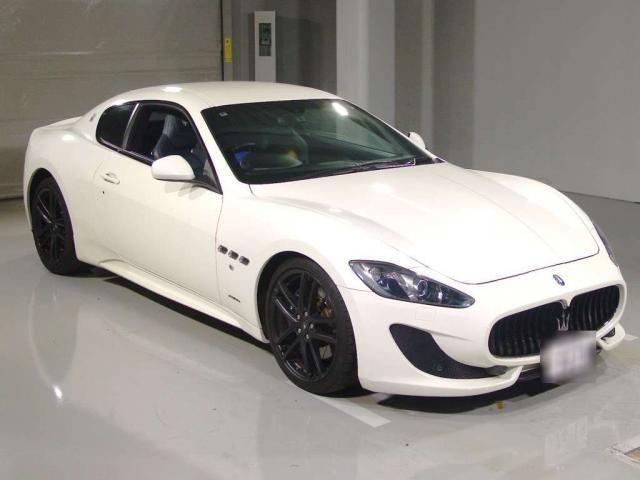2016 Maserati Gran Turismo Sport Sedan for sale, Japanese used car export - photo 1 of 9 | GULJI TRADERS