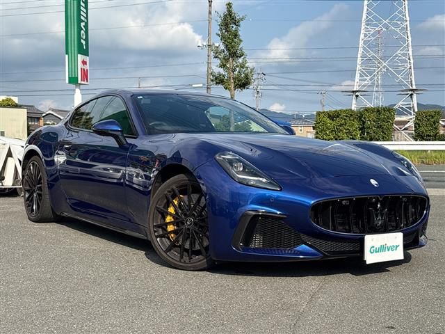 2024 Maserati Gran Turismo 4WD - photo 1 2024 Maserati Gran Turismo 4WD Sedan for sale, Japanese used car export - photo 1 of 24 | GULJI TRADERS
