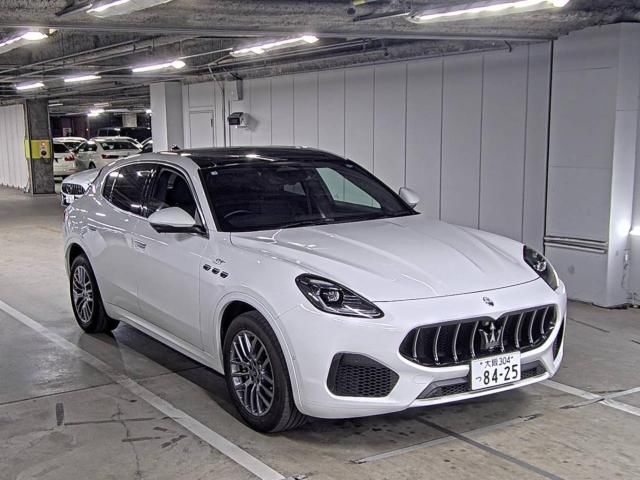 2025 Maserati Grecale GT SUV for sale, Japanese used car export - photo 1 of 3 | GULJI TRADERS
