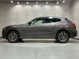 2017 Maserati Levante Diesel 4WD SUV for sale, Japanese used car export - photo 7 of 70 | GULJI TRADERS