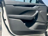 2017 Maserati Levante SUV for sale, Japanese used car export - photo 31 of 44 | GULJI TRADERS