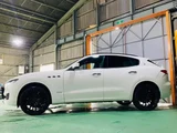 2018 Maserati Levante S Sport 4WD SUV for sale, Japanese used car export - photo 7 of 80 | GULJI TRADERS