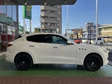 2018 Maserati Levante Sport 4WD SUV for sale, Japanese used car export - photo 9 of 24 | GULJI TRADERS
