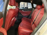 2018 Maserati Levante Sport 4WD SUV for sale, Japanese used car export - photo 18 of 24 | GULJI TRADERS