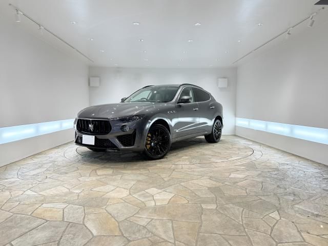 2019 Maserati Levante Sport SUV for sale, Japanese used car export - photo 1 of 9 | GULJI TRADERS