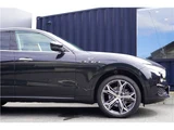 2021 Maserati Levante GT Hybrid SUV for sale, Japanese used car export - photo 42 of 79 | GULJI TRADERS