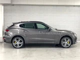 2021 Maserati Levante SUV for sale, Japanese used car export - photo 16 of 30 | GULJI TRADERS