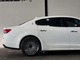 2015 Maserati Quattroporte S Q4 4WD Sedan for sale, Japanese used car export - photo 62 of 75 | GULJI TRADERS