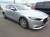 2020 Mazda 3 15C 6FAT 4SD SKYACTI Sedan for sale, Japanese used car export - photo 4 of 9 | GULJI TRADERS